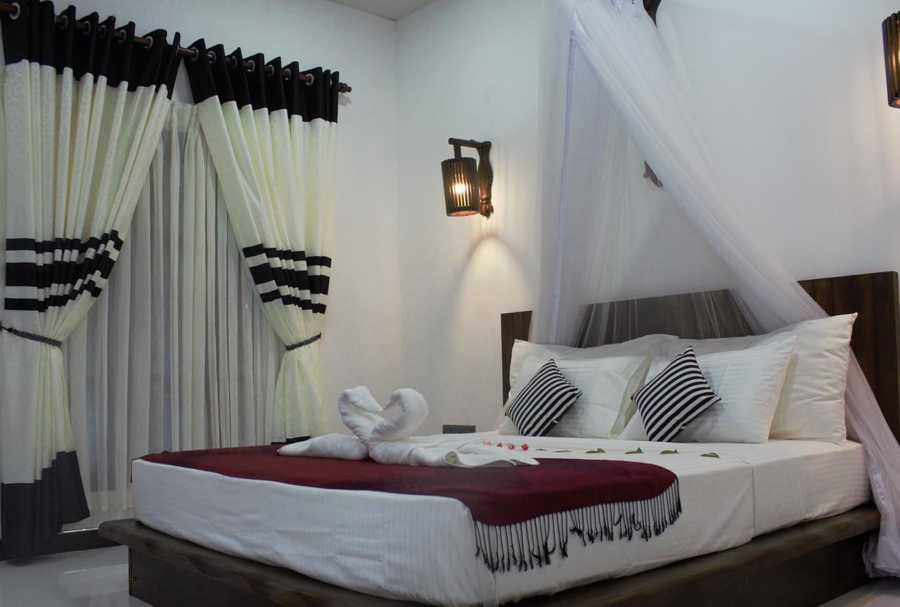 Sigiri Veenus Paradise Sigirîya Extérieur photo