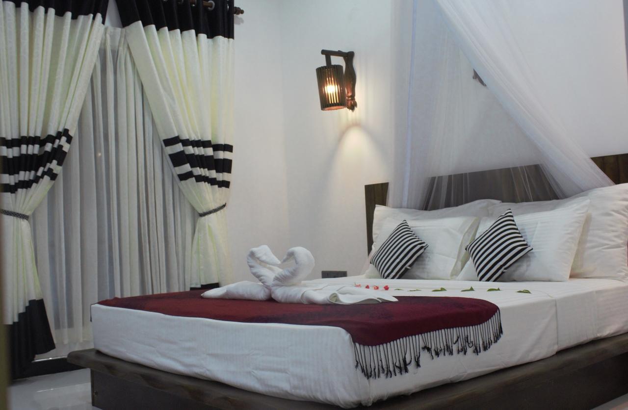 Sigiri Veenus Paradise Sigirîya Extérieur photo